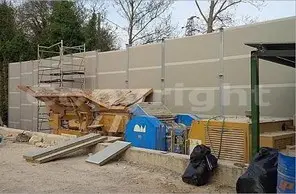 Installazione barriera fonoisolante per attrezzature industriali rumorose<br /><br />