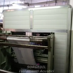 Schermatura Acustica: Silenzio e Stile con Pannelli Fonoassorbenti per Condizionatori