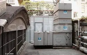 Barriera fonoisolante per schermare il rumore di impianti HVAC in città<br /><br />