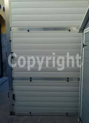 Oasi Serena: Cabina Silente per un Riposo Rigenerante