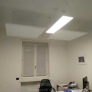 Installazione di Pannelli Fonoassorbenti a Soffitto in Ufficio – Intervento Reale