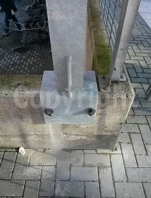 Ancoraggio professionale struttura fonoisolante su supporto urbano<br /><br />